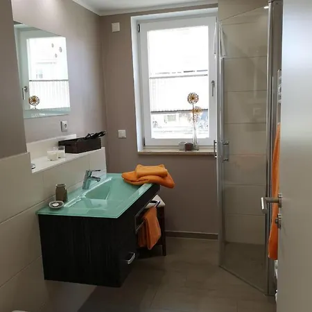 Apartment 2 Zimmerapartment 2 Terrassen P7a1